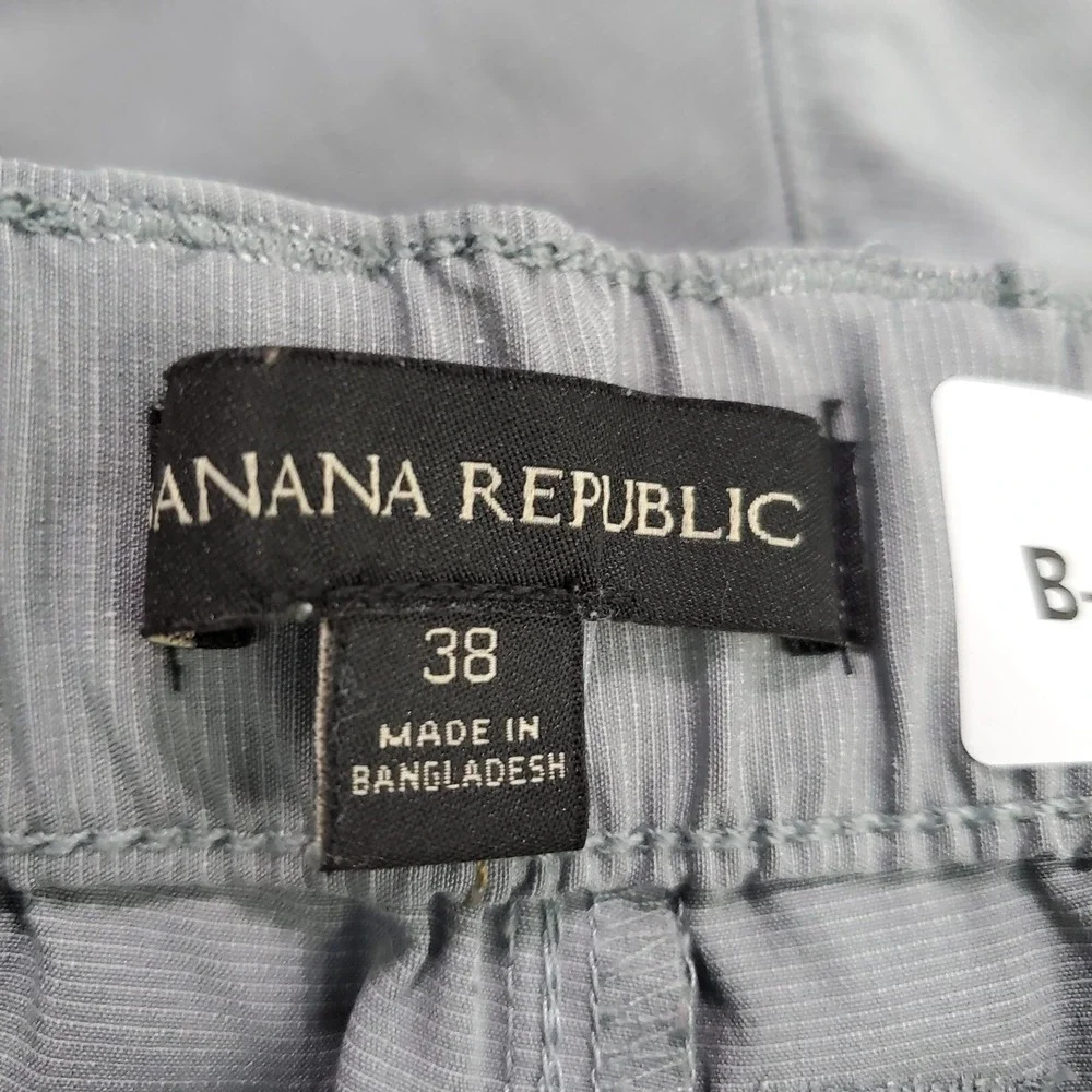 Banana Republic Men Shorts 38 Gray Chino Pockets High Rise Spandex Cotton READ